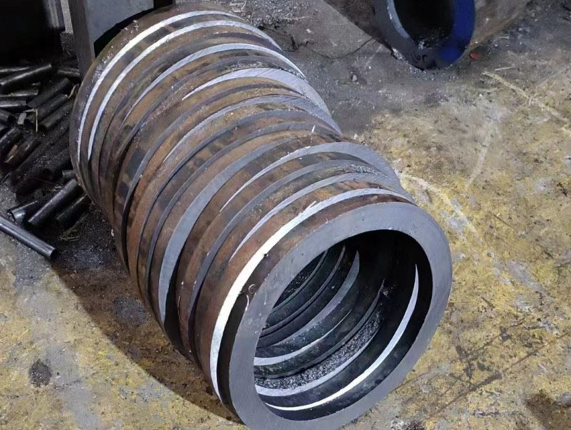 离石30CrMo无缝钢管切割